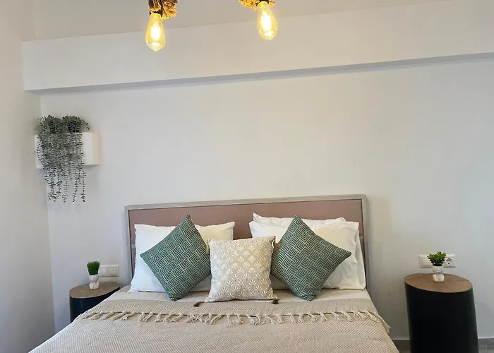 Aleria Central Apartment 2